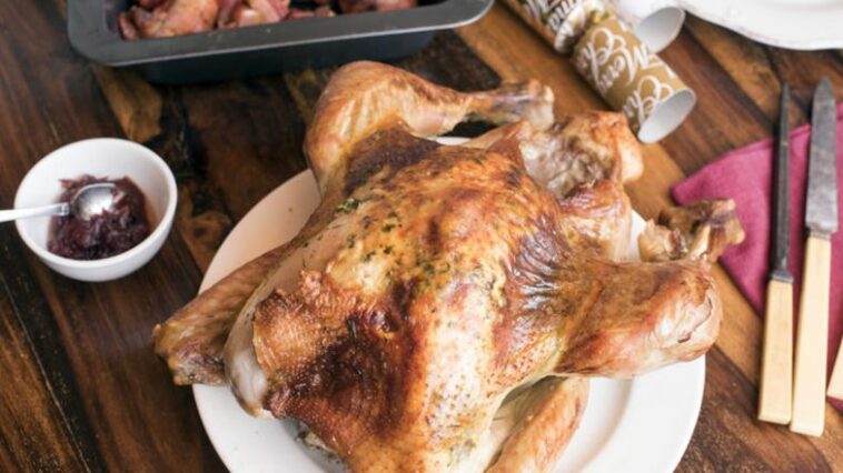 How To Dry-Brine a Turkey When Prepping The Juiciest Thanksgiving Chook? Watch Recipe Video 