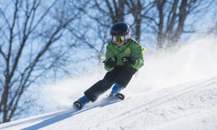 7 Winter Sports You Need to Experience