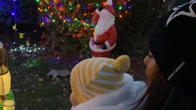 Priyanka Chopra Takes Daughter Malti Marie Out To Show Christmas Lights in New Jersey; Takes a Playful Dig at Nick Jonas for Doing This! (View Pics) - OKEEDA